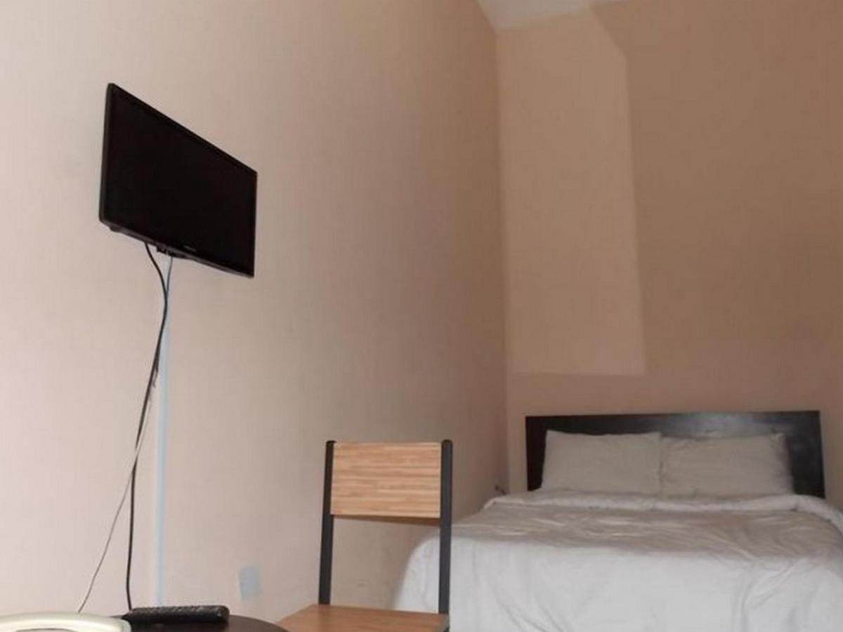 Room In Lodge - Ambience Hotels Abujahome For Leisure And Business Travellers Exteriör bild